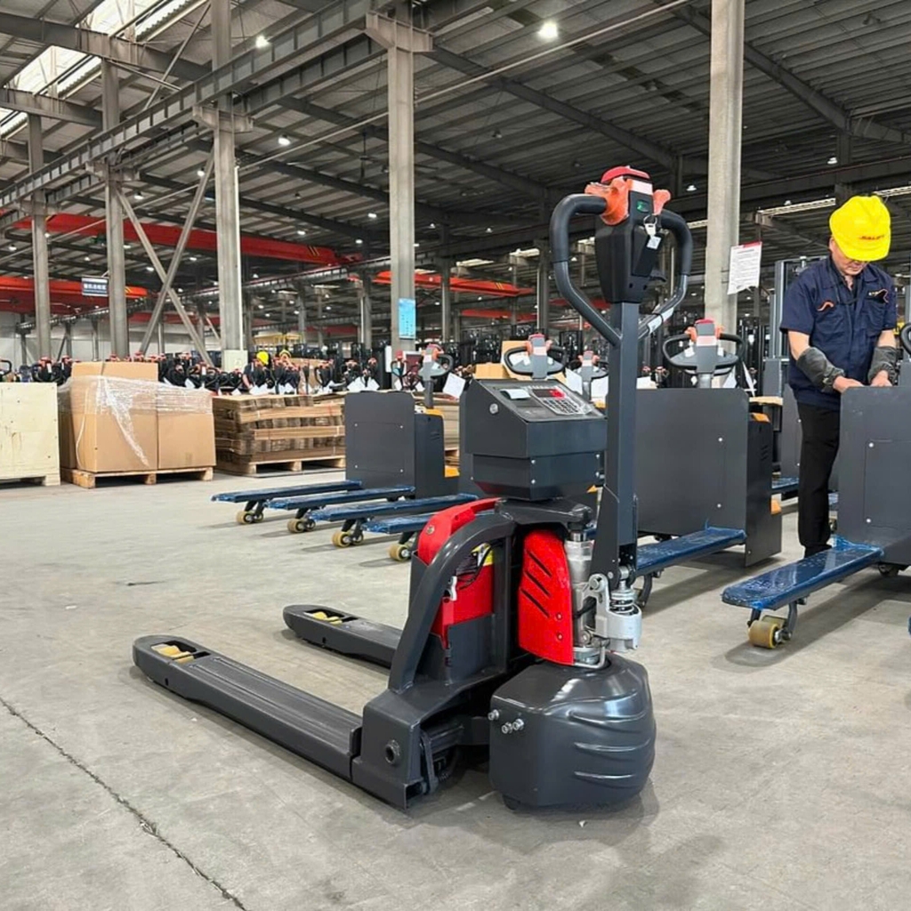 XE NÂNG TAY ĐIỆN GẮN CÂN ĐIỆN TỬ JIALIFT