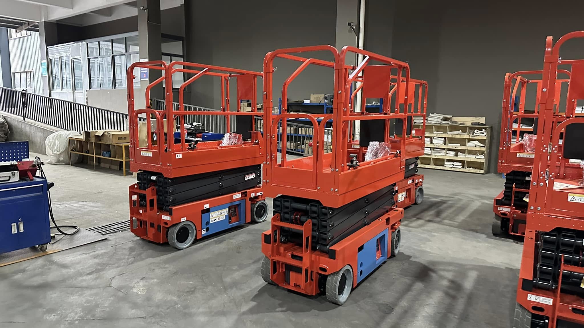 XE NÂNG NGƯỜI CẮT KÉO 12M JIALIFT JS1212 - Ảnh 5