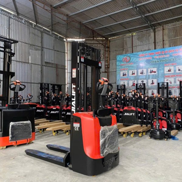 XE NÂNG ĐIỆN STACKER 2 TẤN CDD20J-BRM - Ảnh 4