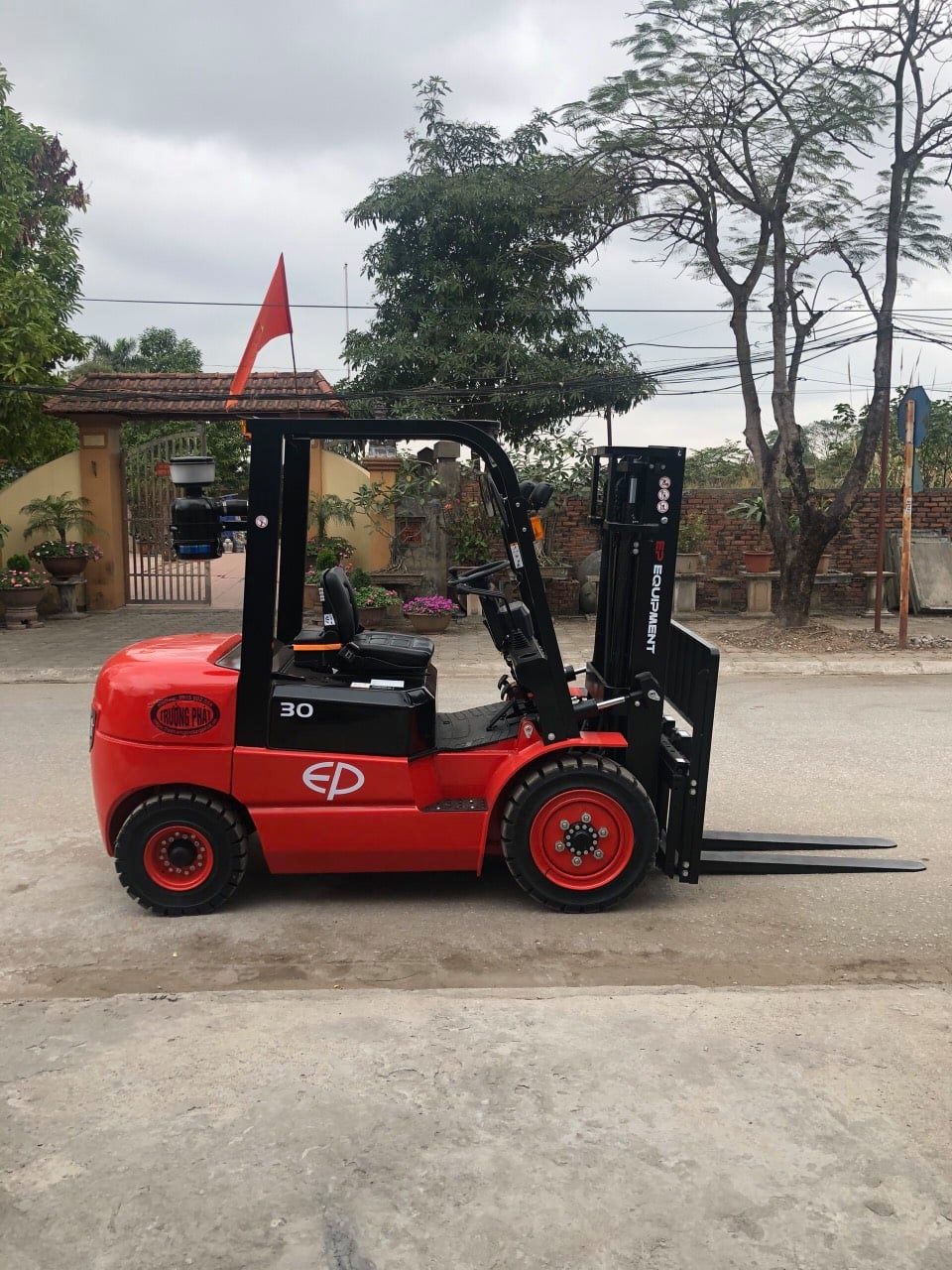 XE NÂNG DẦU EP CPCD30T3 - Ảnh 3