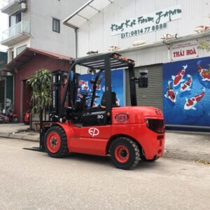 Alternative view of XE NÂNG DẦU EP CPCD30T3