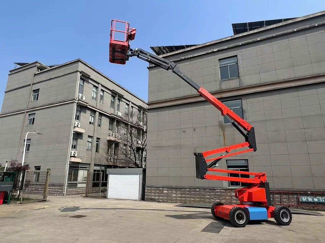THANG NÂNG NGƯỜI BOOMLIFT JIALIFT 14M-20M - Ảnh 2