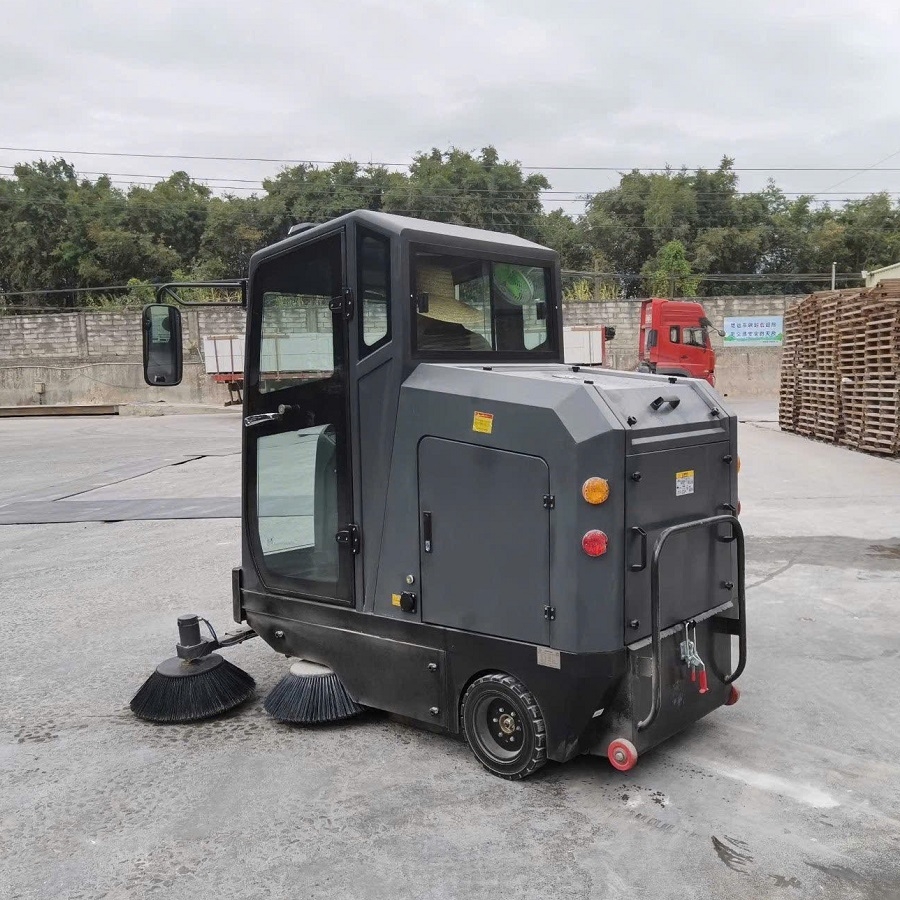 XE QUÉT RÁC NGỒI LÁI YANGZI S10 - Ảnh 5