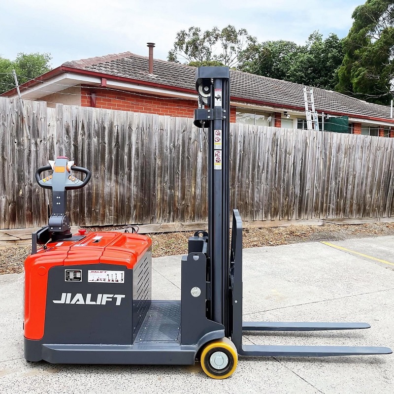 XE NÂNG ĐIỆN STACKER ĐỐI TRỌNG 1,5 TẤN E1530GL - Ảnh 2