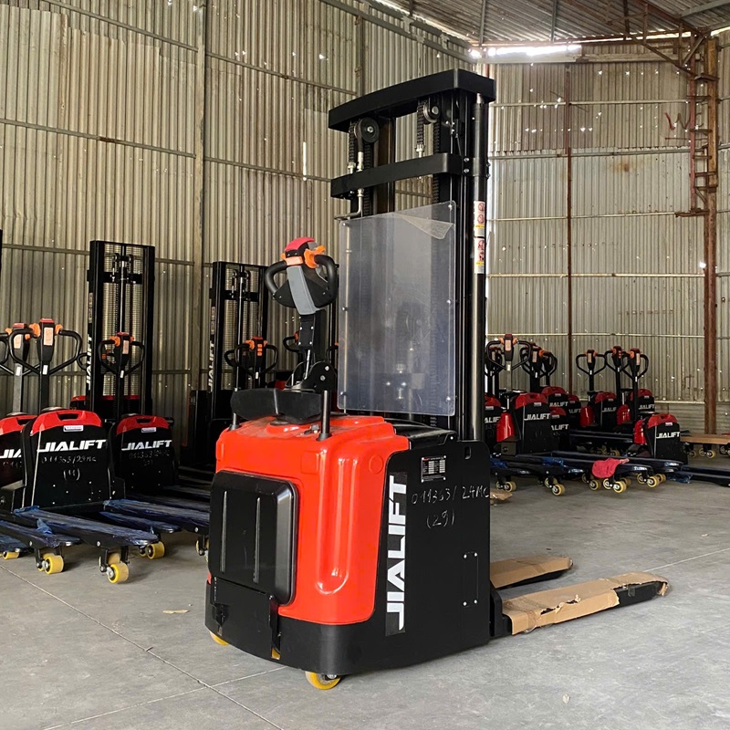 XE NÂNG ĐIỆN STACKER 2 TẤN CL2045GA - Ảnh 3