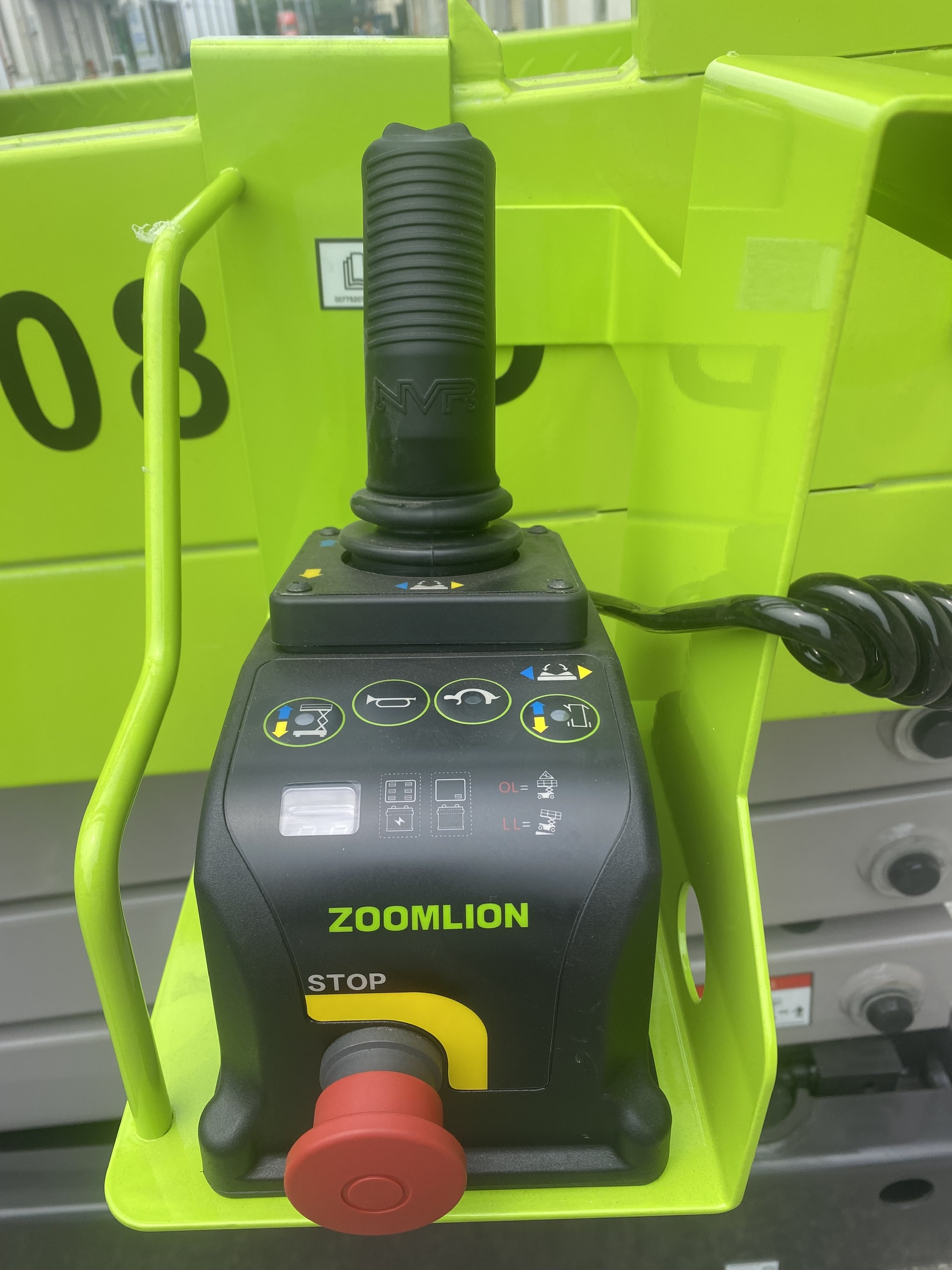 XE NÂNG NGƯỜI CẮT KÉO ZOOMLION HD SERIES - Ảnh 7
